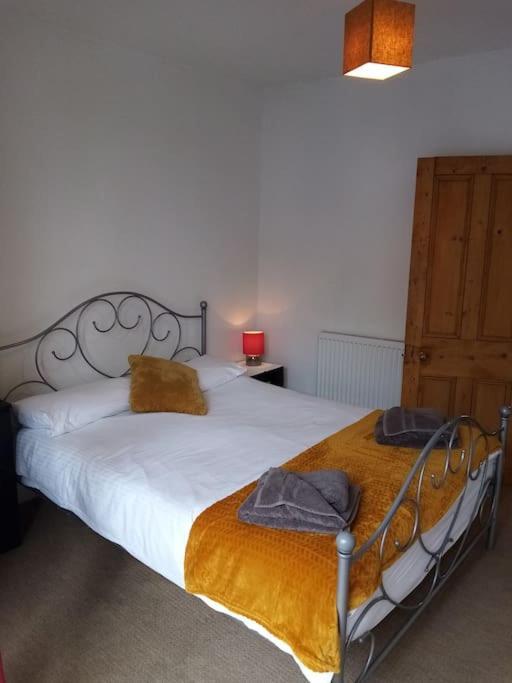 Bridge View Victorian Townhouse Sleeps 6 Дом отдыха *